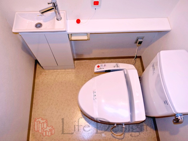 D’sグラフォート大阪NYタワー トイレ 手洗いカウンター付き