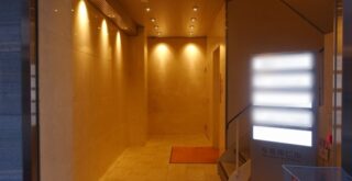 桜橋南ビル1階エントランス